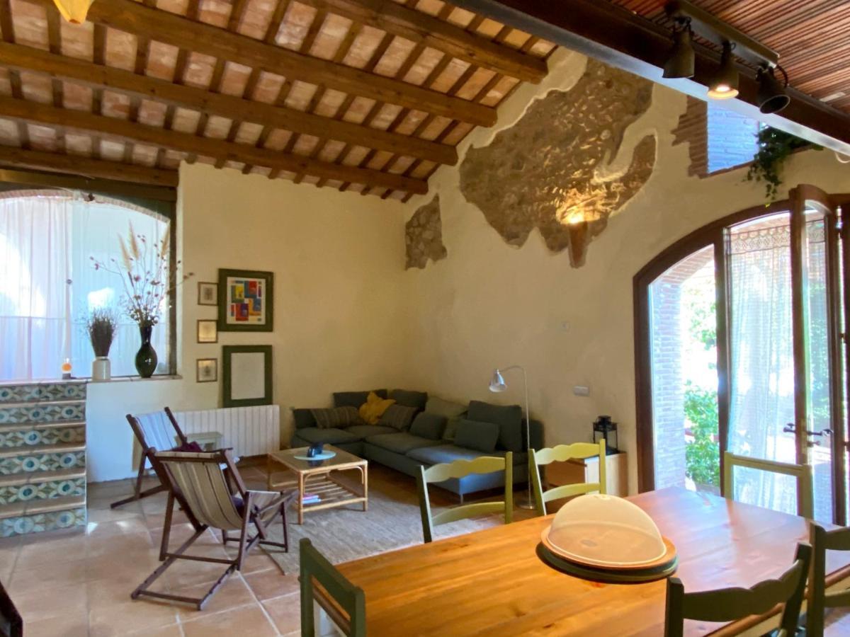 Вилла Santa Caterina - Dog Friendly With Garden Sobrestany Экстерьер фото
