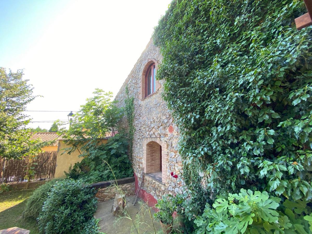 Вилла Santa Caterina - Dog Friendly With Garden Sobrestany Экстерьер фото